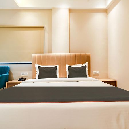 Collection O Hotel Mint Indore Eksteriør bilde