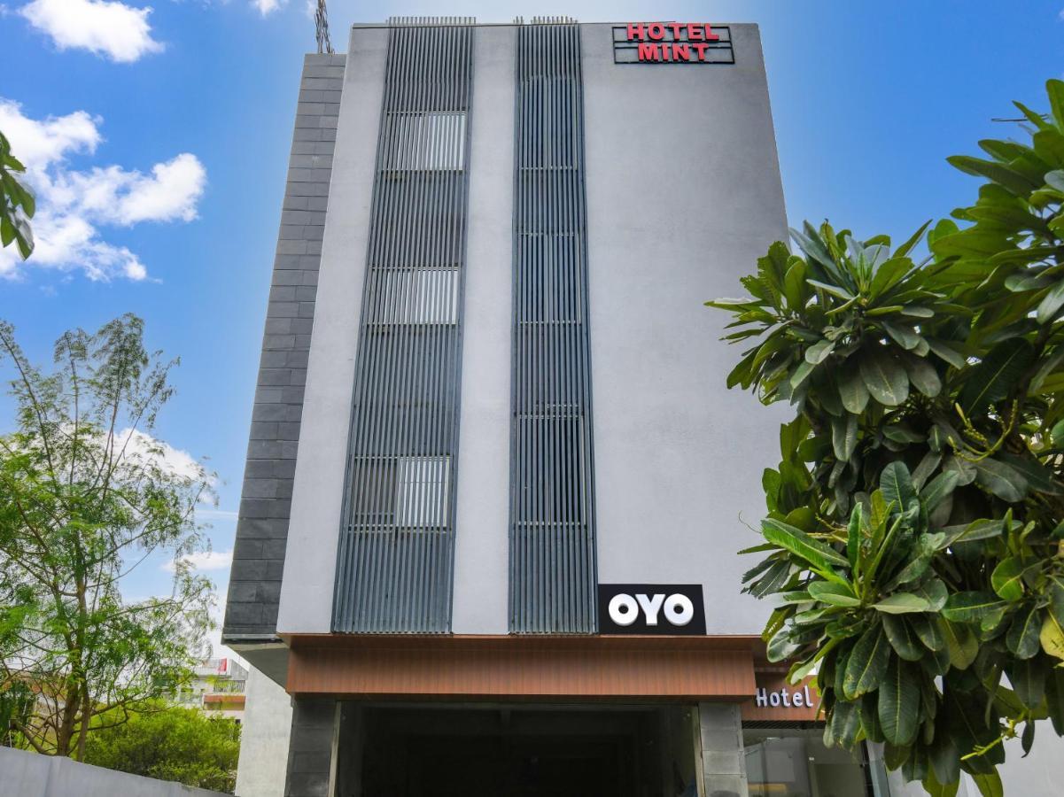 Collection O Hotel Mint Indore Eksteriør bilde