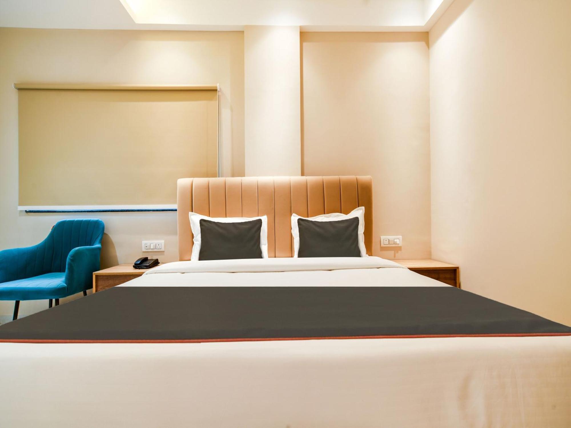 Collection O Hotel Mint Indore Eksteriør bilde