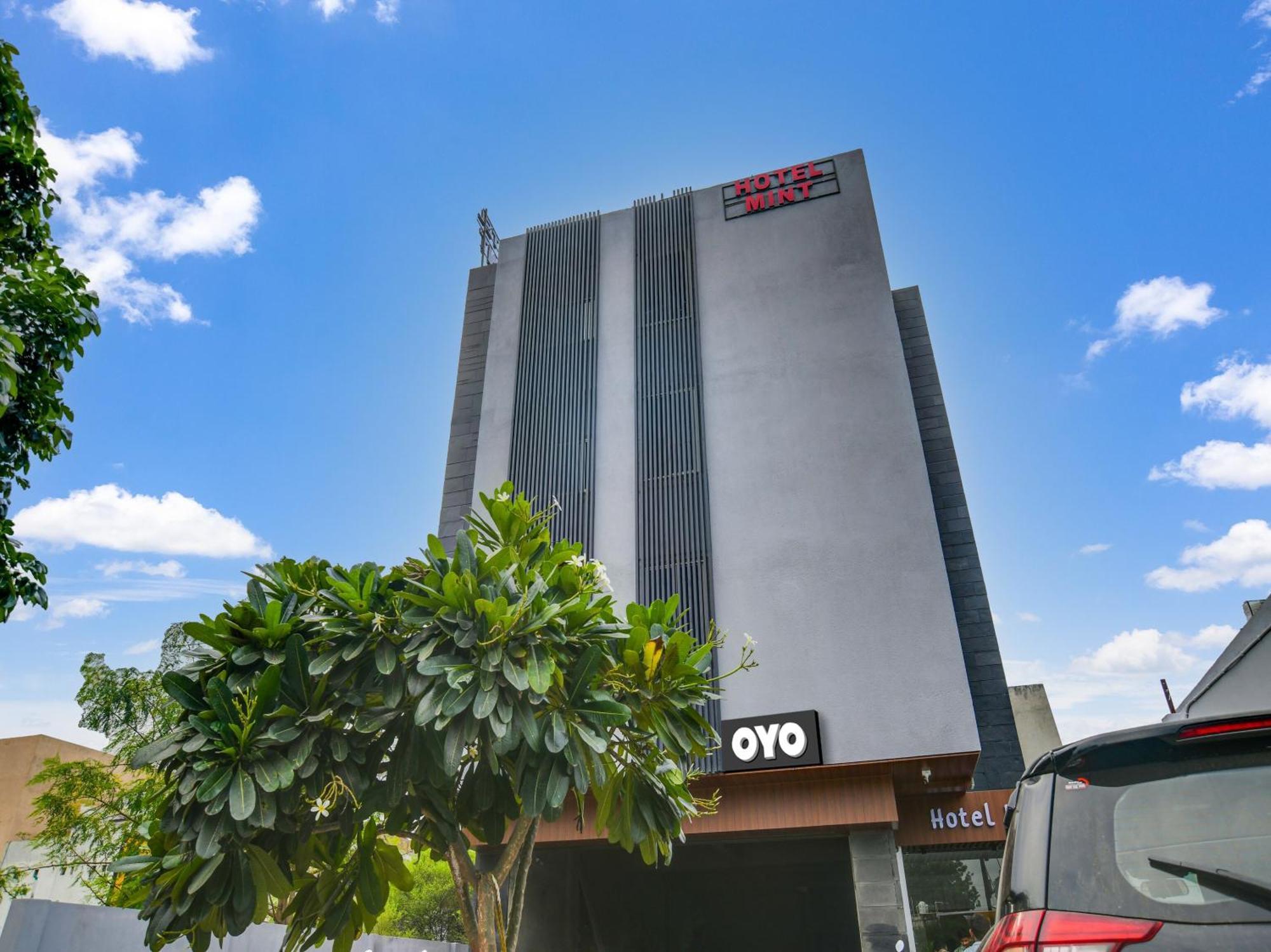 Collection O Hotel Mint Indore Eksteriør bilde